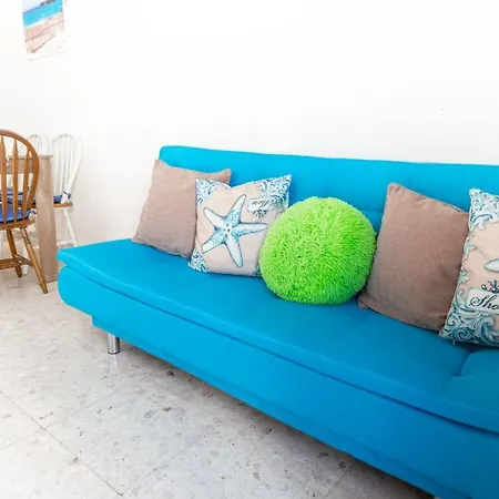 Odissea Beach House Larnaca